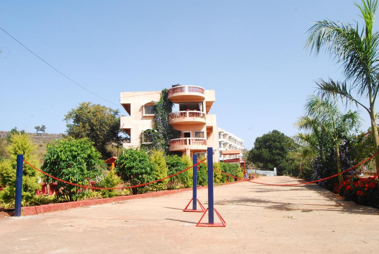 Quinte Hills Residency Βίλα Panchgani Εξωτερικό φωτογραφία