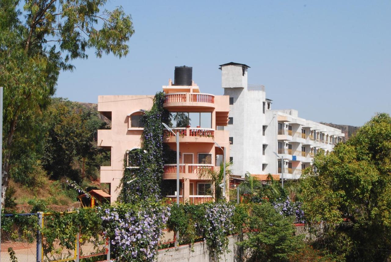 Quinte Hills Residency Βίλα Panchgani Εξωτερικό φωτογραφία