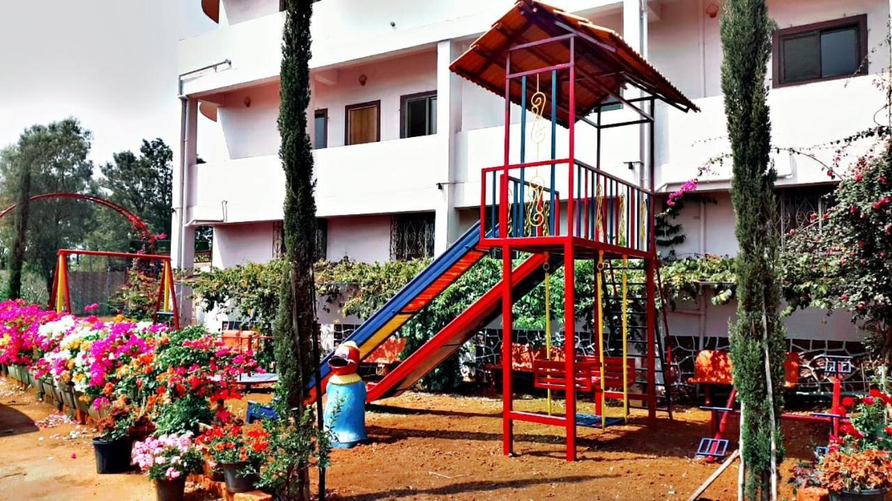 Quinte Hills Residency Βίλα Panchgani Εξωτερικό φωτογραφία